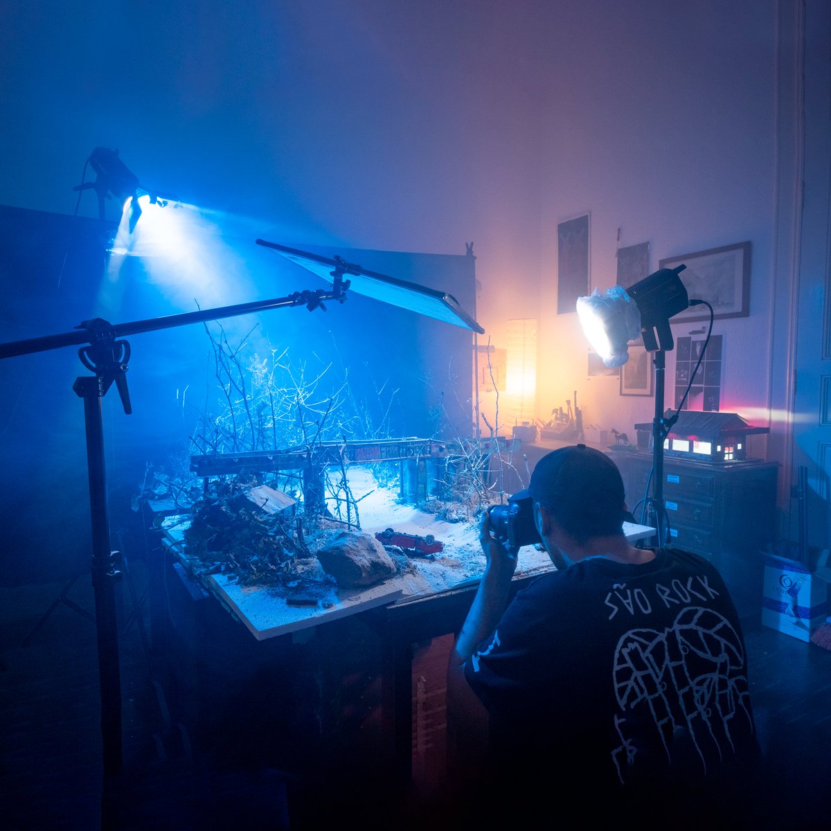 RANDOM FREAKS tweet media