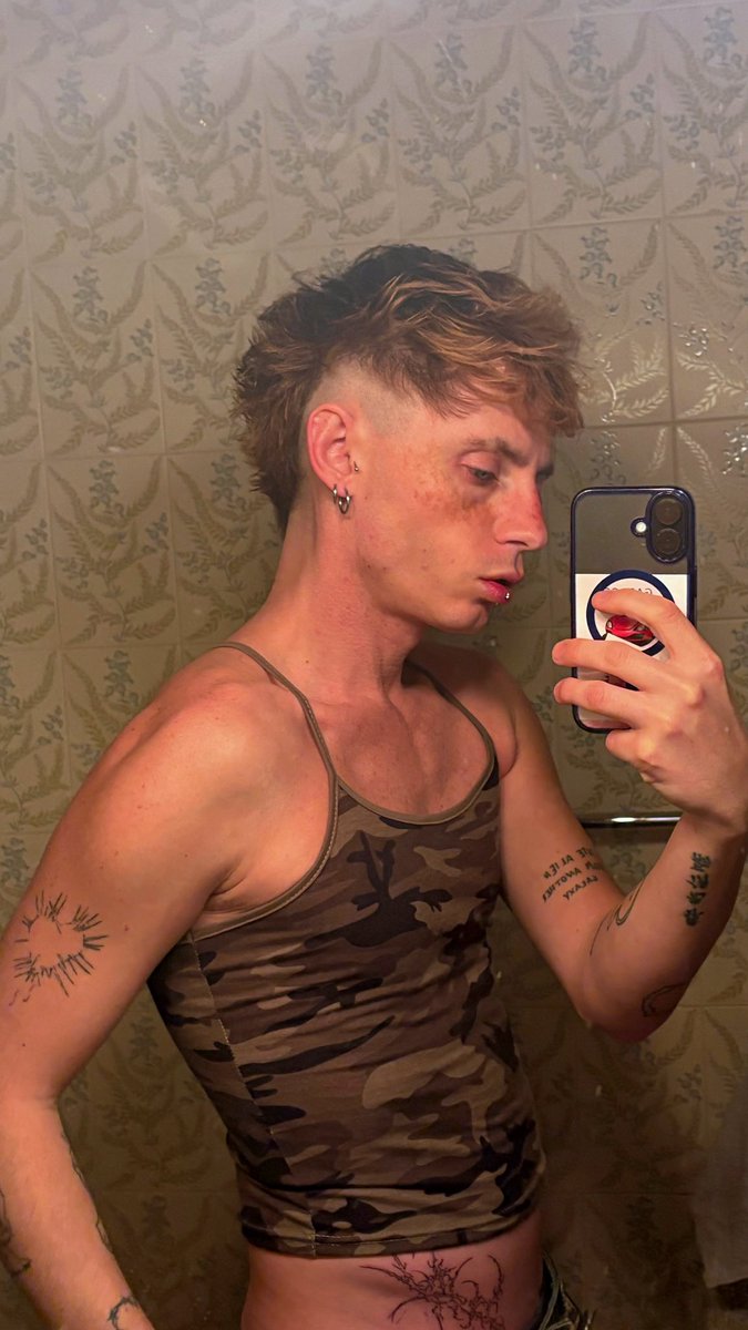 Francesco tweet media