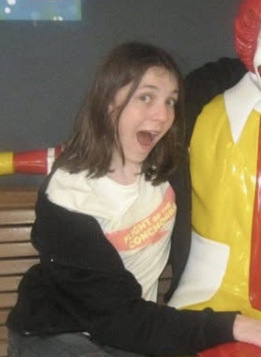 Melanie Bracewell tweet media