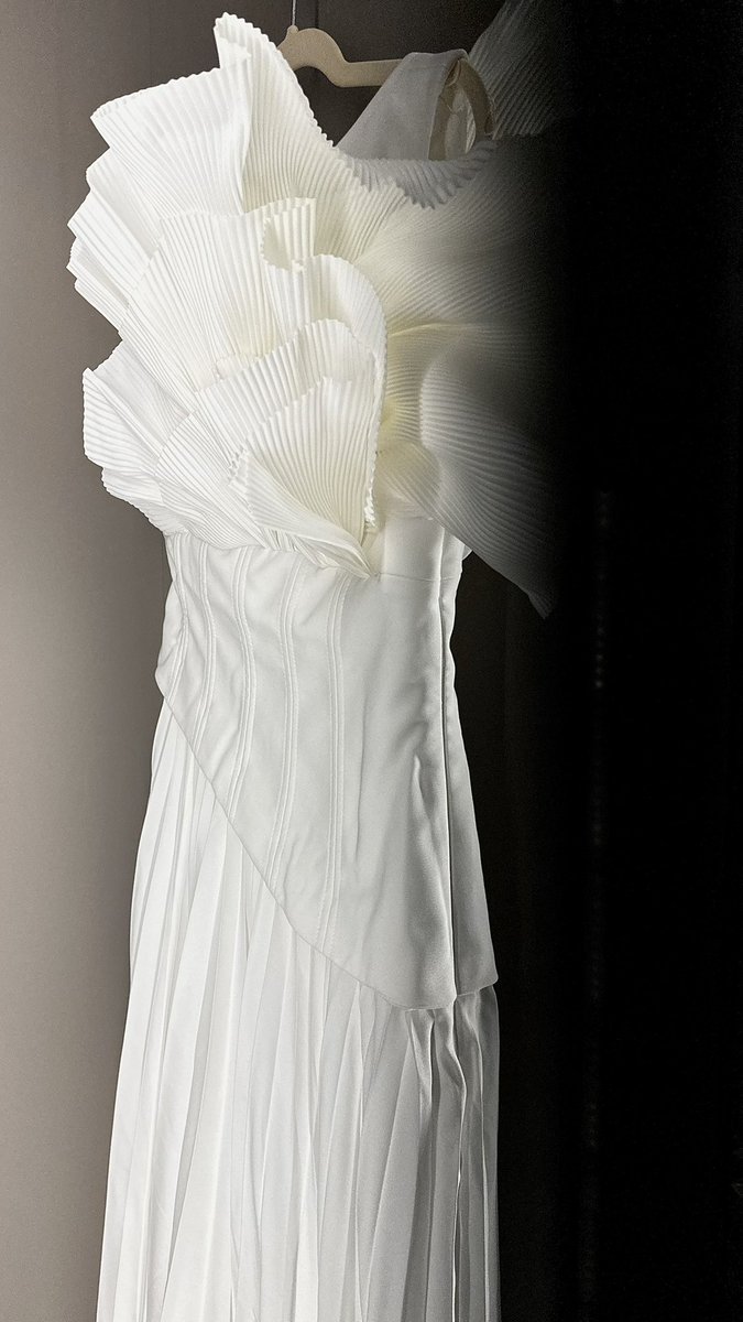 عذوب tweet media