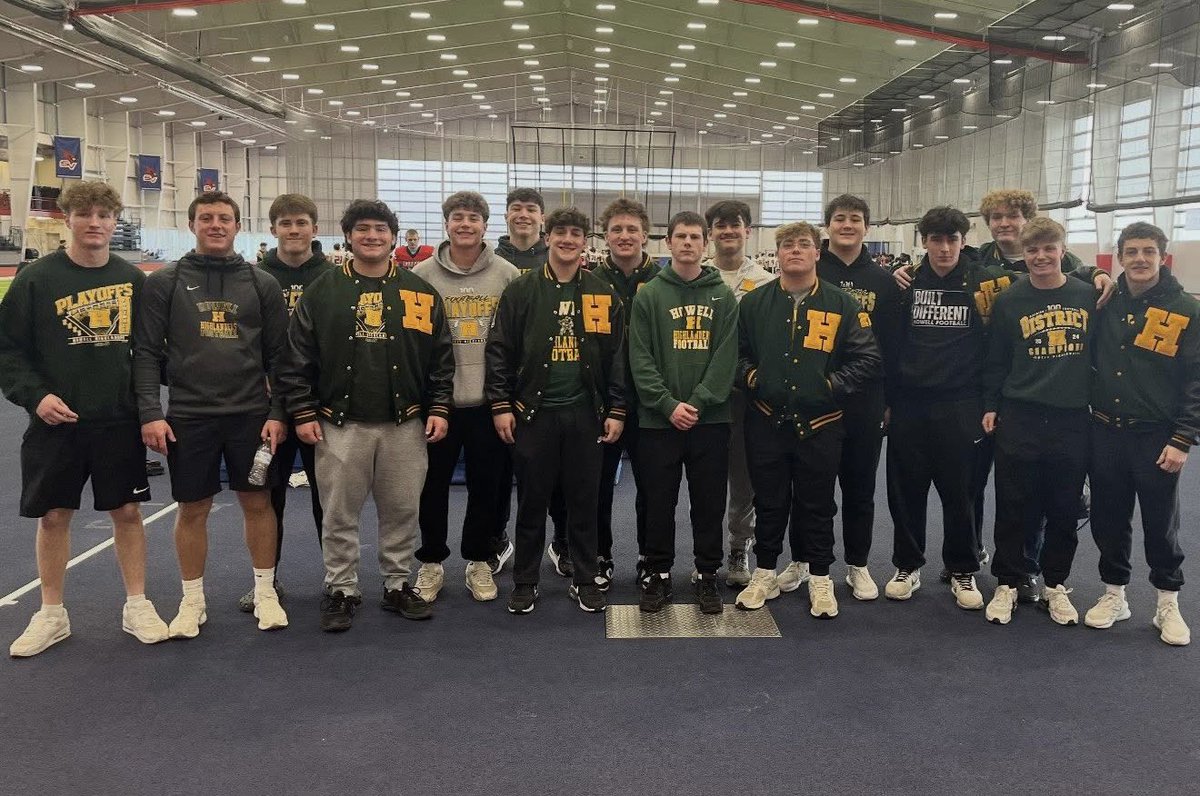 Howell Football tweet media