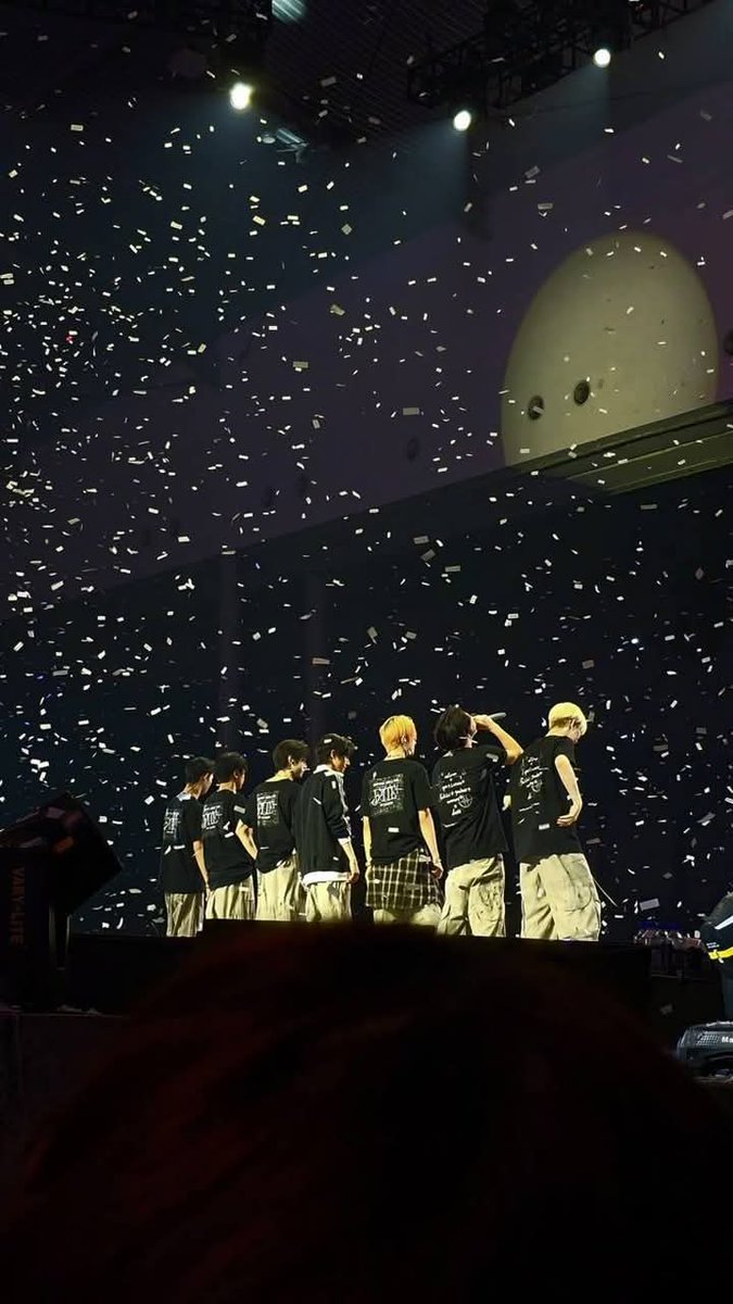 спокойной ночи! скоро возвращение блудной кокетки хисына 

LET ENHYPEN CREATE
#PROTECT_OUR_SEVEN
#LET_ENHYPEN_CREATE
#ENHYPEN_IS_7