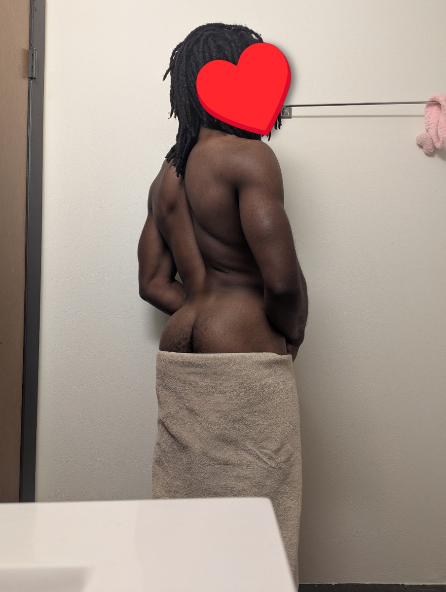 salis1014's tweet photo. During and after my post-gym shower
#bubblebutt https://t.co/fNiX6vAVvu