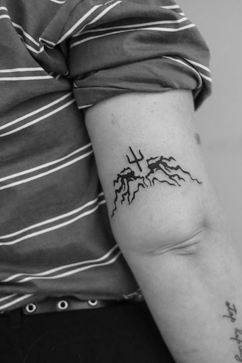 ☆ larissa 𖦏 pinkpop 79 ☆ tweet media