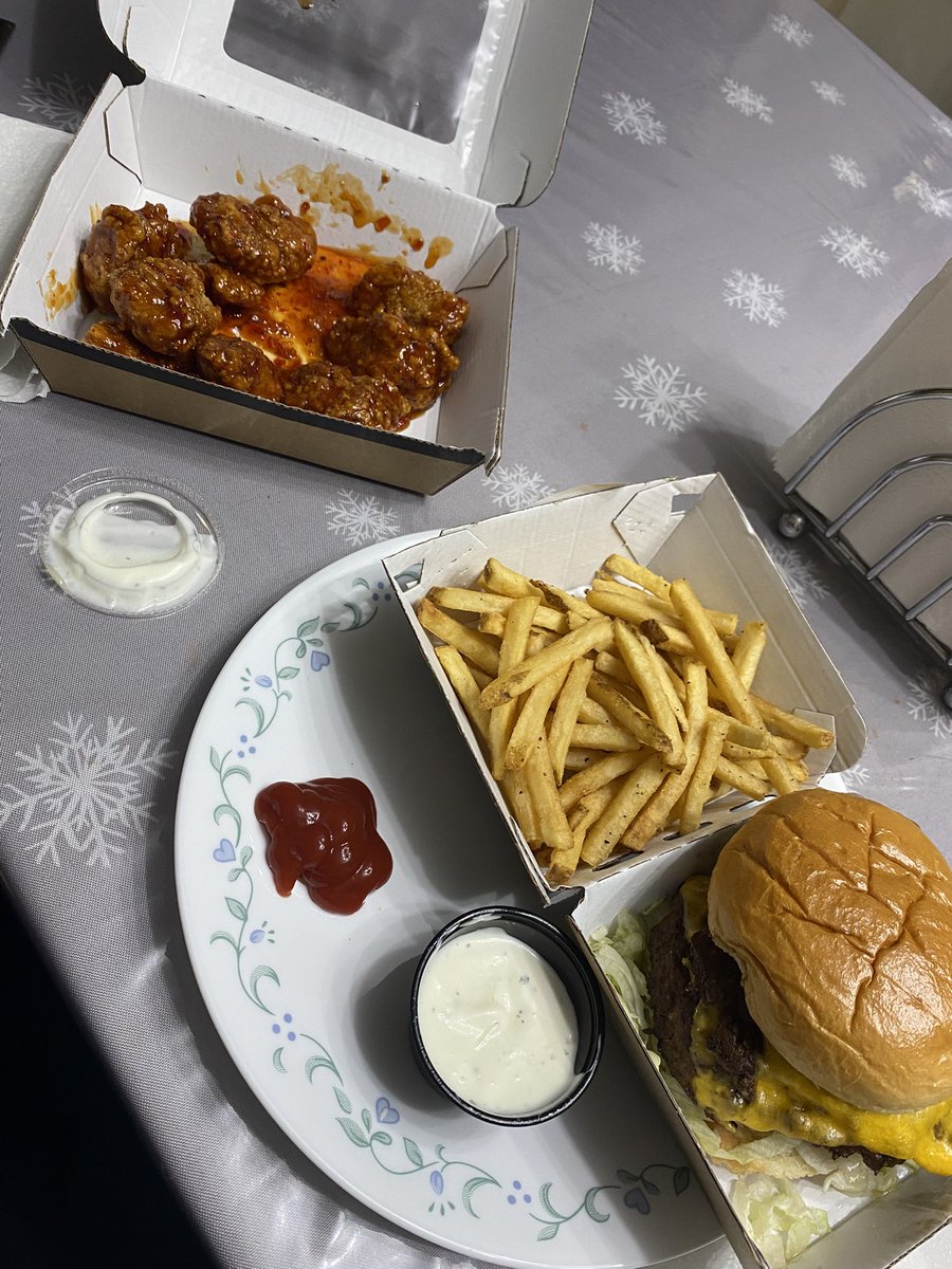 The Munch Man tweet media