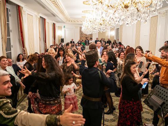 Azerbaïdjan en France tweet media