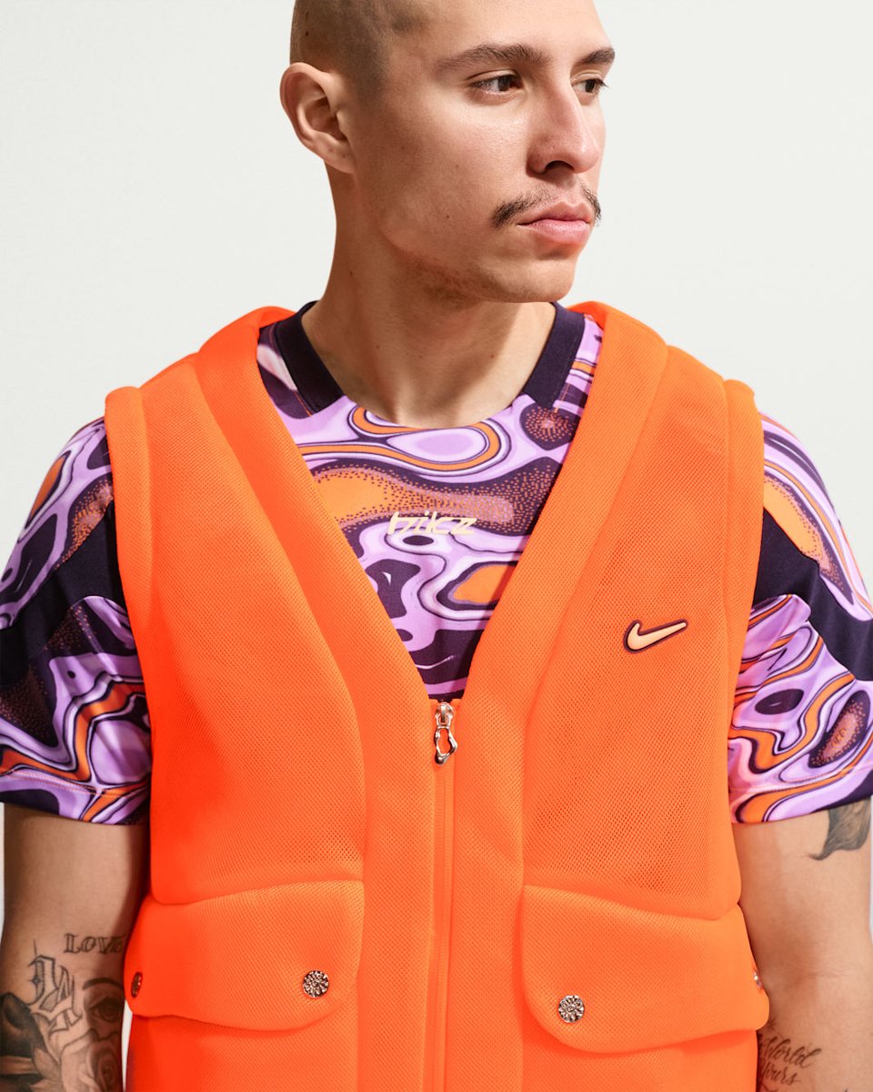 JustFreshKicks tweet media