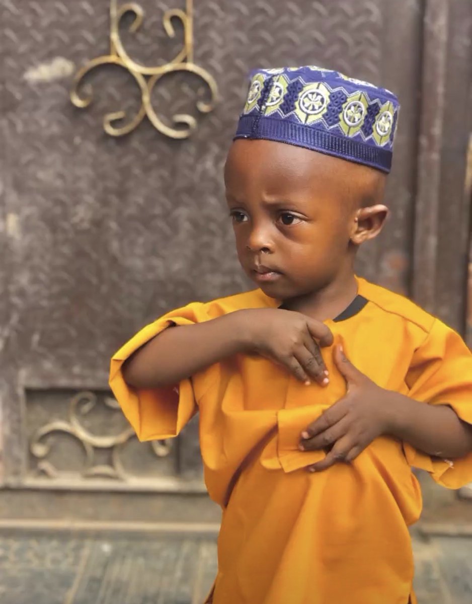 kunle745's tweet photo. Wish you happy Eid Mubarak everyone may Allah should be with us and guide us in every hard and soft way of our life https://t.co/14fxapk94v