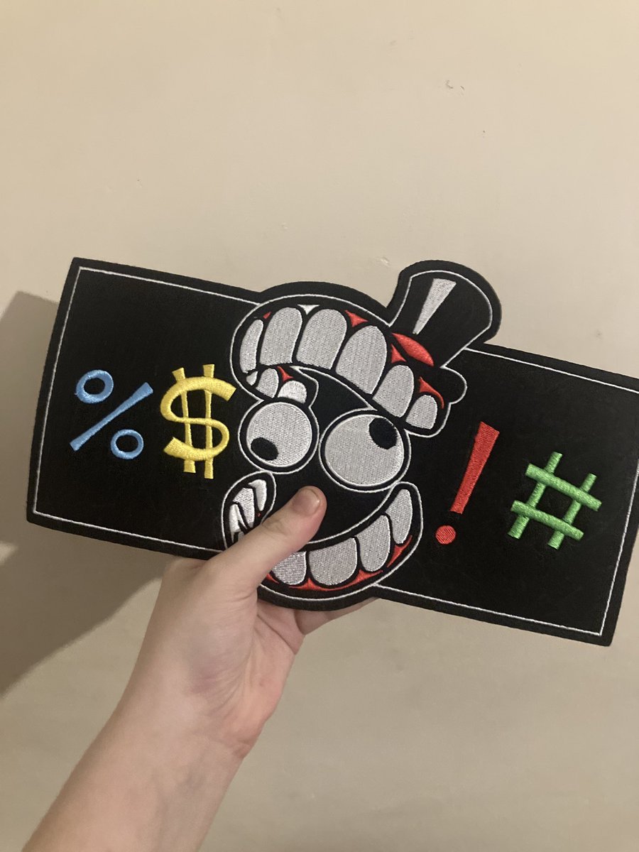 THAT SHIT WAS AMAZING! THE ANGST! THE LORE! THE VOICE ACTING! AMAZING! THIS SHOW IS PEAK CINEMA!

Also RIP to this