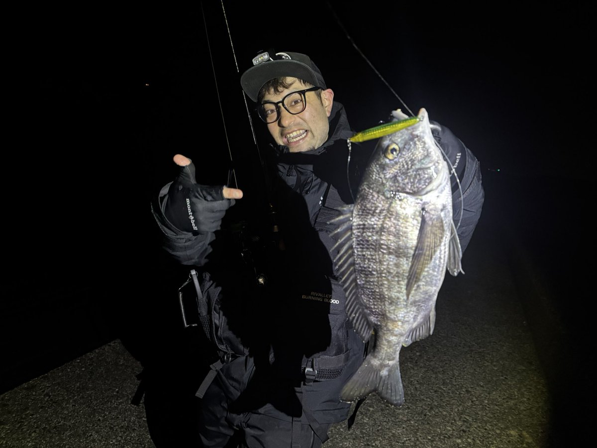 hanchandeeees's tweet photo. リハビリがてらキャスト練習🎣
ホタルイカパターンって難しいな😓

#ラッキークラフト
#ホタルイカパターン
#ワンダー80 https://t.co/bPiDnaxlZf