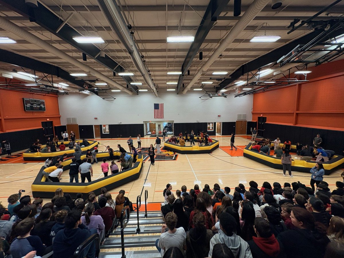 Hanover Middle Sch tweet media