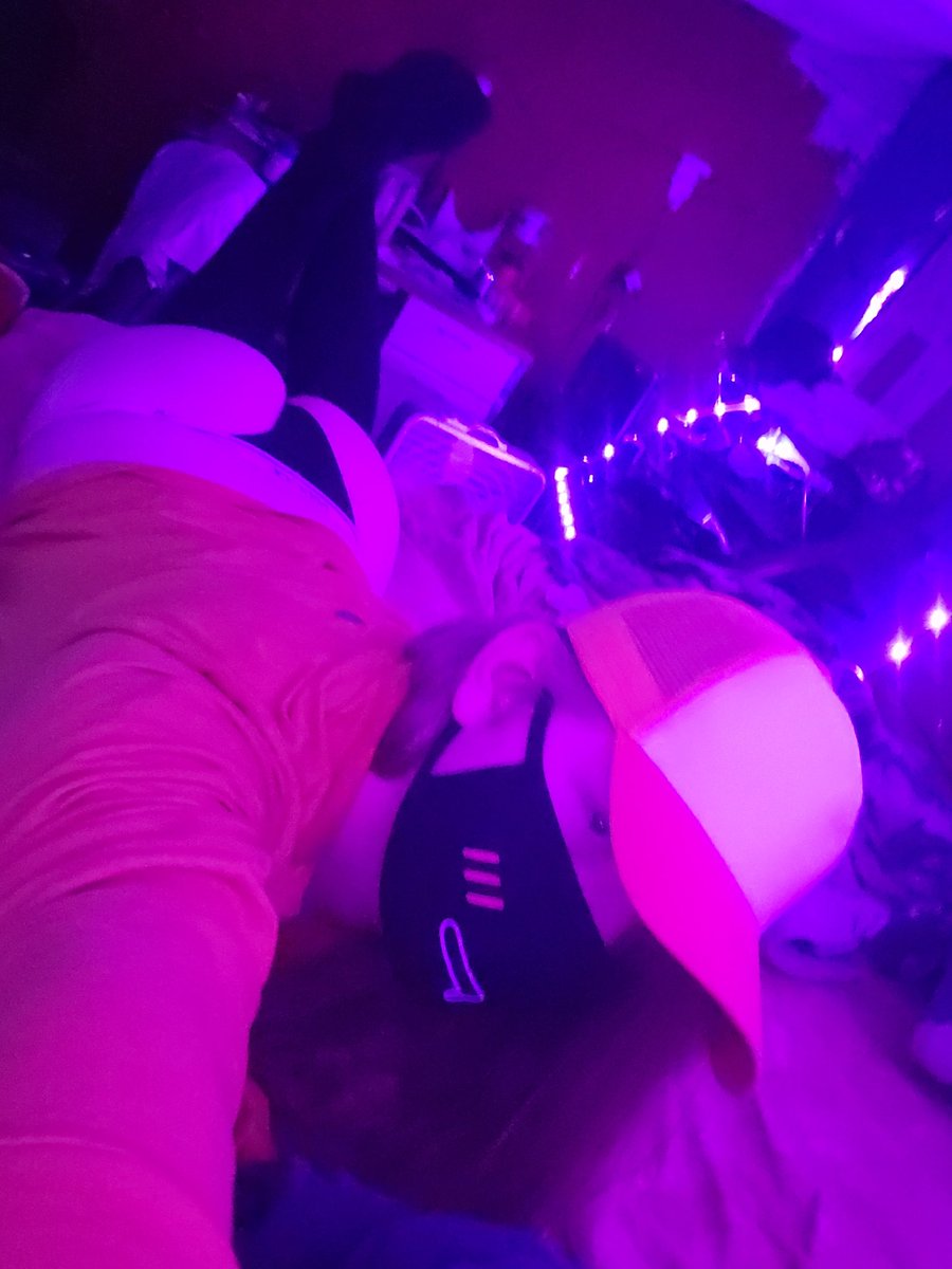 ceo of gay tweet media