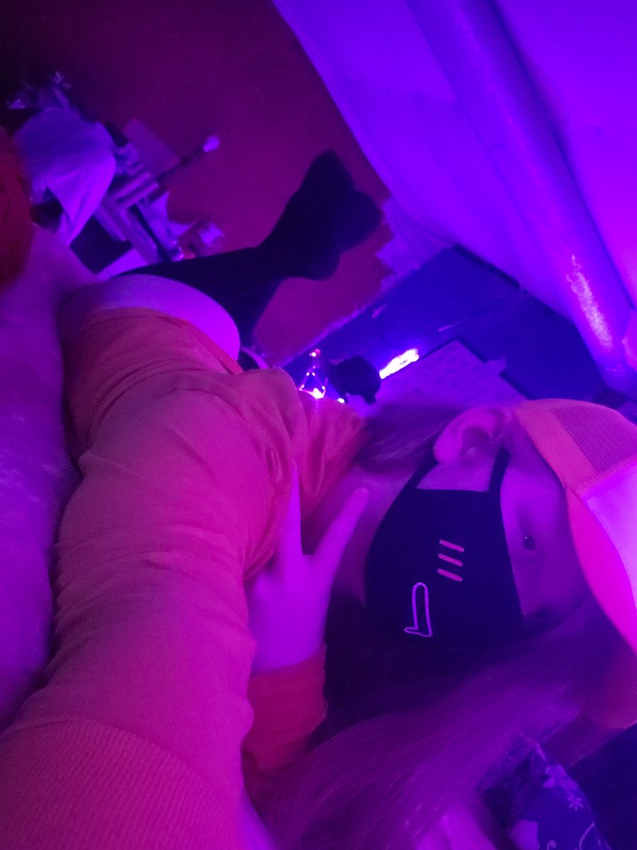 ceo of gay tweet media