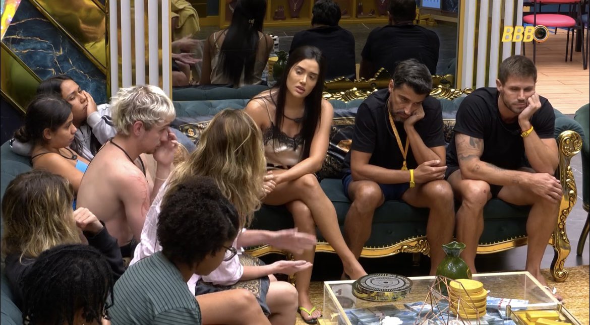 única reação possível tendo que ouvir o mesmo assunto pela 358986x só hoje #BBB26