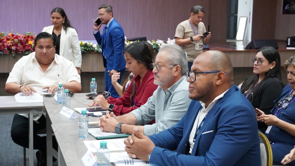 Ministerio de Infraestructura y Transporte 🇪🇨 tweet media