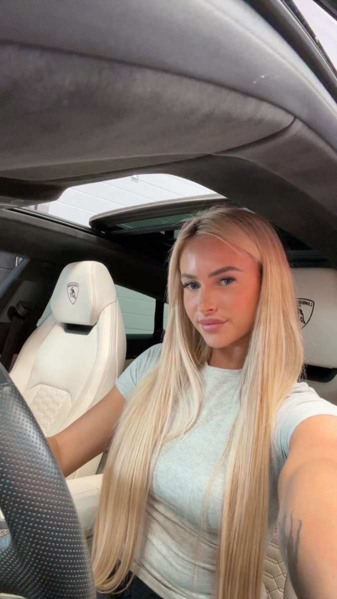 ThatLiv17's tweet photo. Where we going🧐 https://t.co/ELUCJwUnDY