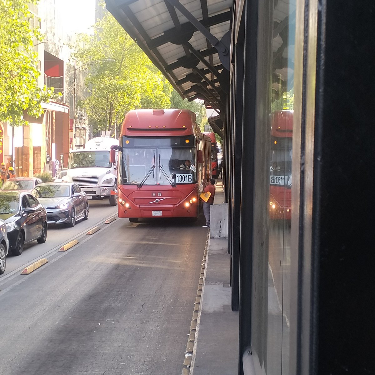 ayron hernandez tweet media