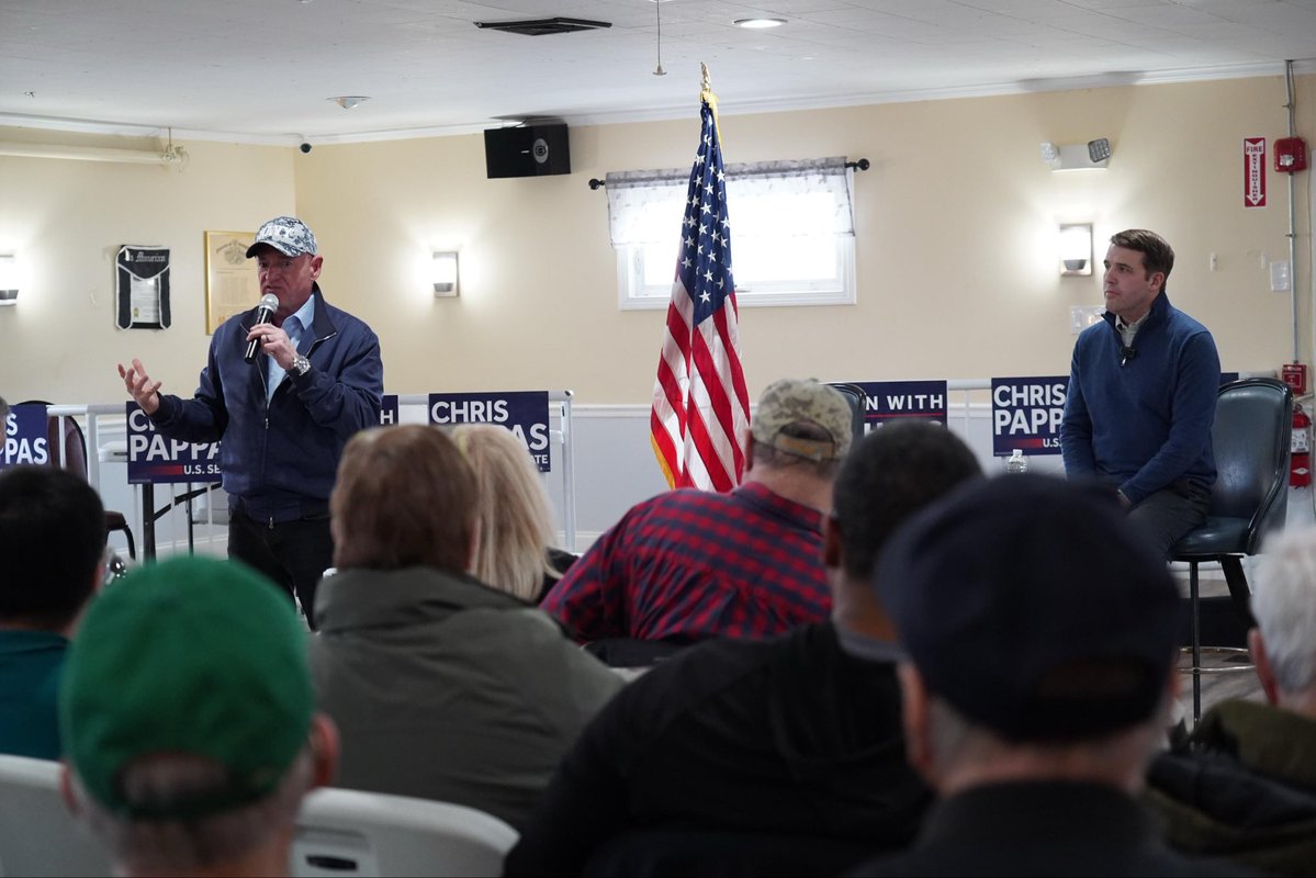 Captain Mark Kelly tweet media