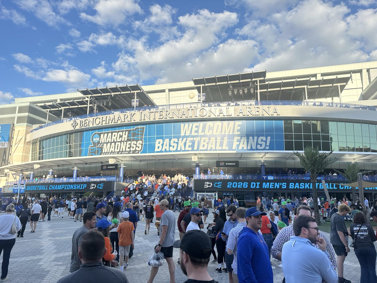 HawkeyeRecap.com tweet media