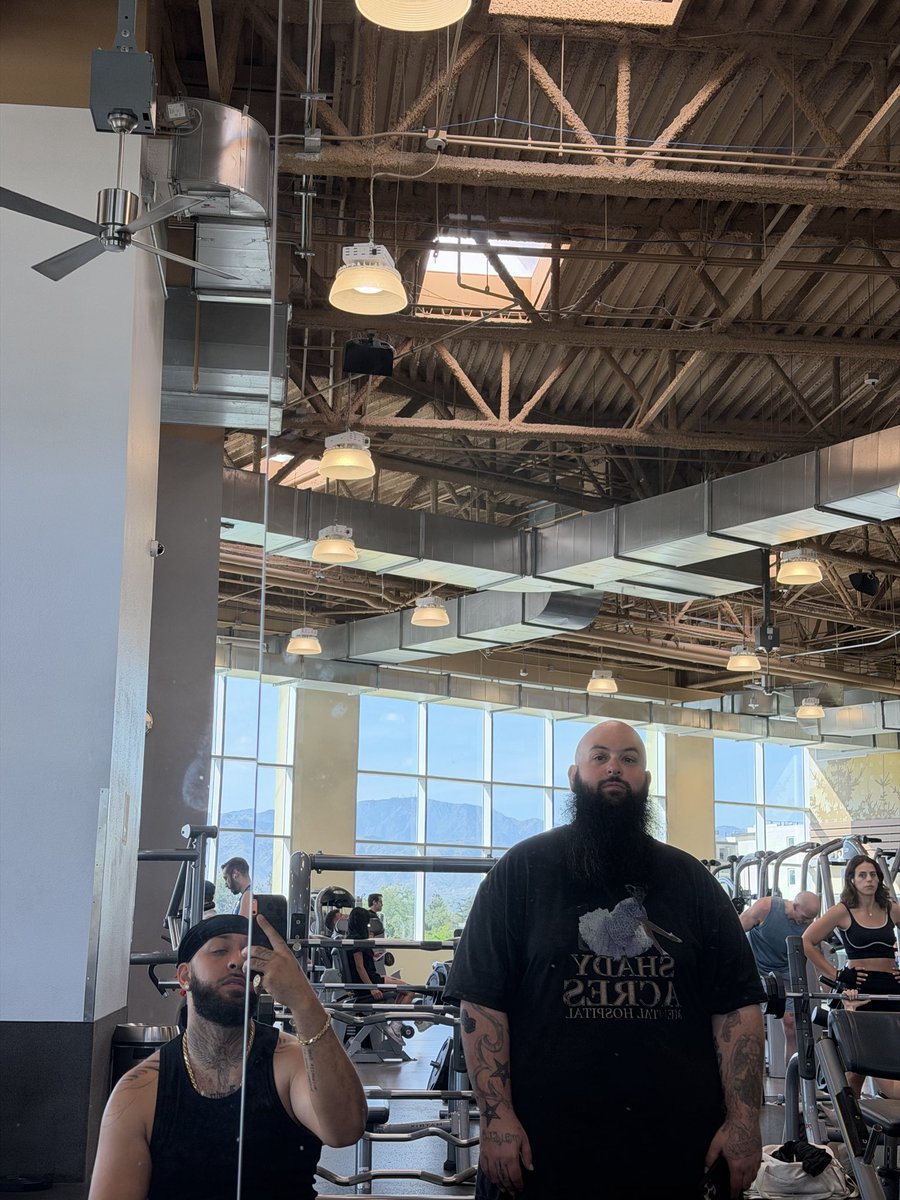 Isaiah Falls tweet media