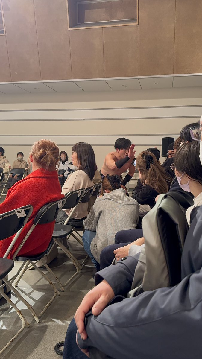 misakichi202107's tweet image. キッズに優しい石田選手とT-Hawk選手でした(*´˘`*)♡
 #GLEAT
 #石田凱士
 #THawk