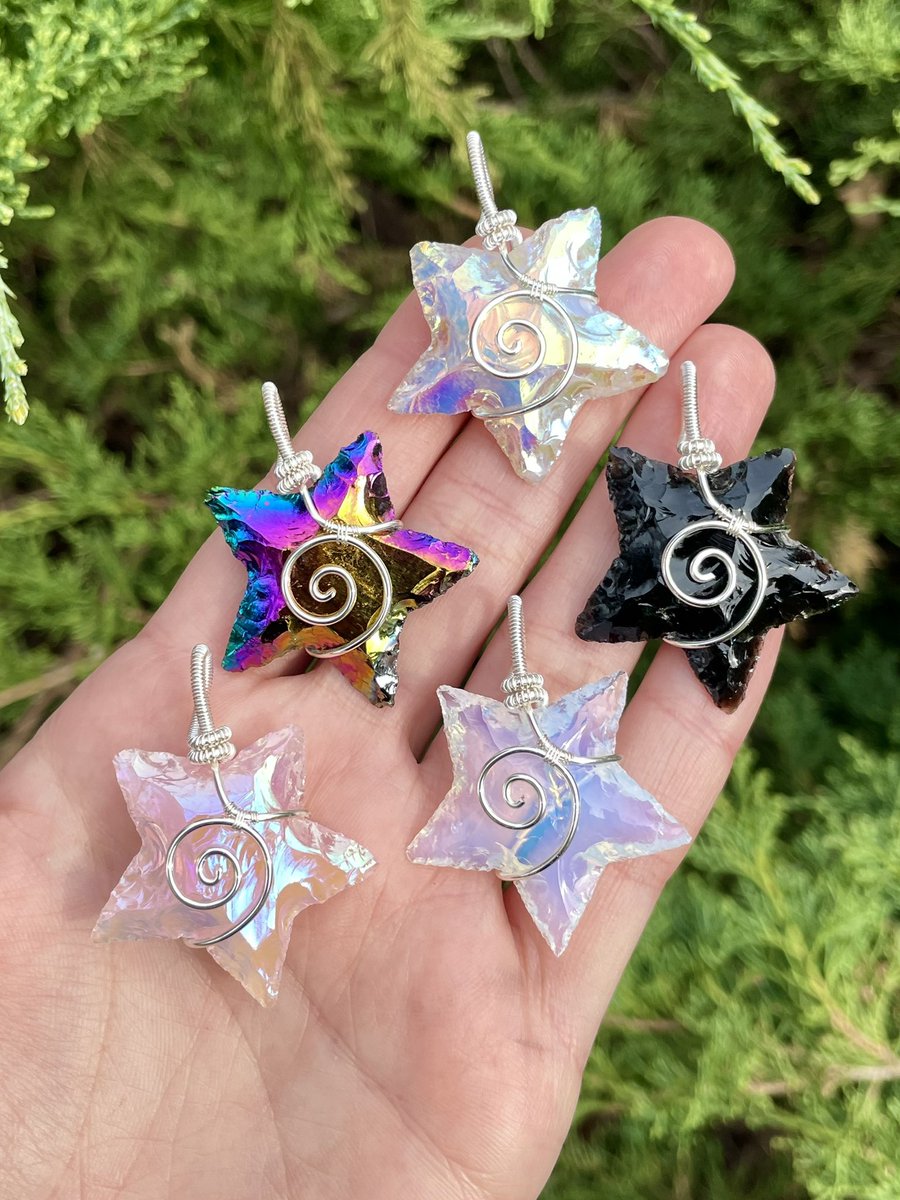 𝕎𝕚𝕔𝕜𝕖𝕕 𝕎𝕚𝕣𝕖 ℂ𝕣𝕒𝕗𝕥𝕤 tweet media