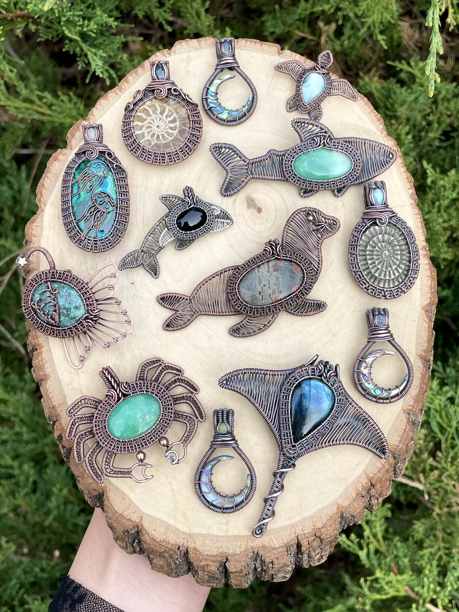 𝕎𝕚𝕔𝕜𝕖𝕕 𝕎𝕚𝕣𝕖 ℂ𝕣𝕒𝕗𝕥𝕤 tweet media