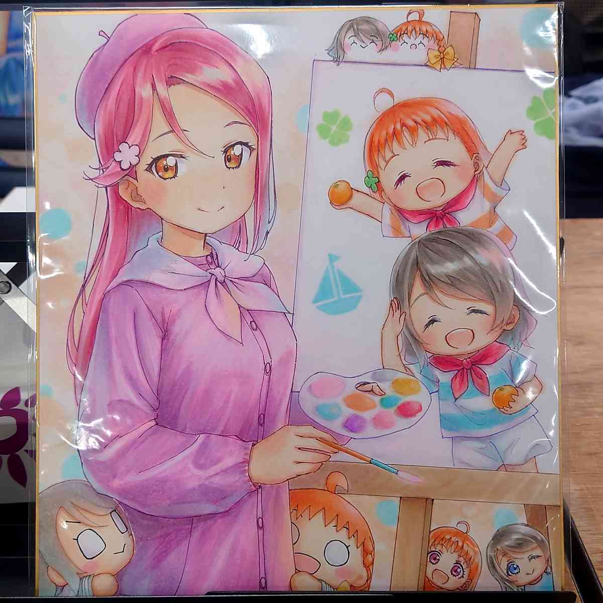 こちらは非売品ということで撮影だけさせていただいたちいかのと桜内画伯
今回タッチの差で彩色の曜ちゃんお迎え出来なかったけどいつか…と思ってたがかのんちゃんも欲しくなってきたし関係ないけどすみクゥも欲しい（欲張りすぎなのは自覚してる）