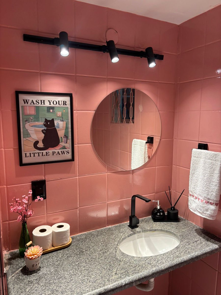 Hariframes tweet media