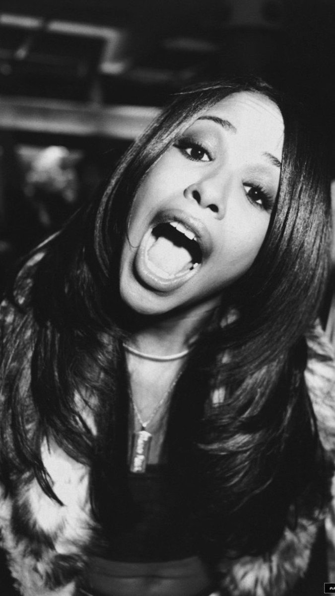 threadpalace tweet media