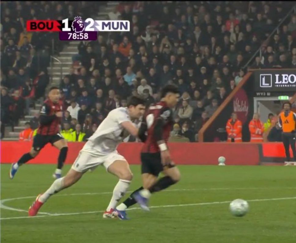 شبكة مانشستر يونايتد tweet media