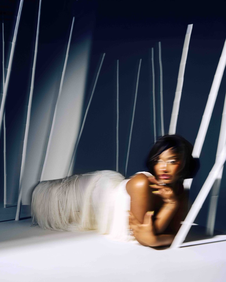 Tems Charts tweet media