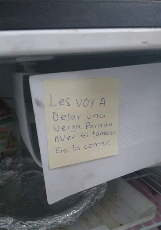 Un mamador: La comedia de la nueva serie de #LaOficina carece de ingenio; se siente forzada y exagerada.
  
Las Oficinas en México: