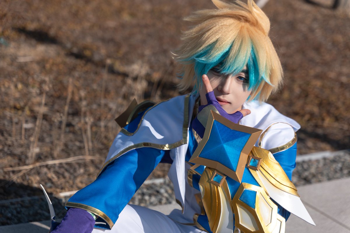 Nightcode tweet media