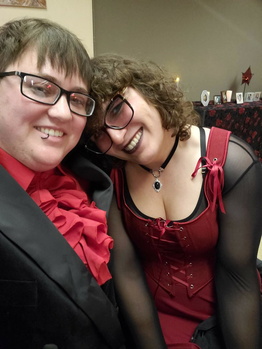 scamantha likely tweet media