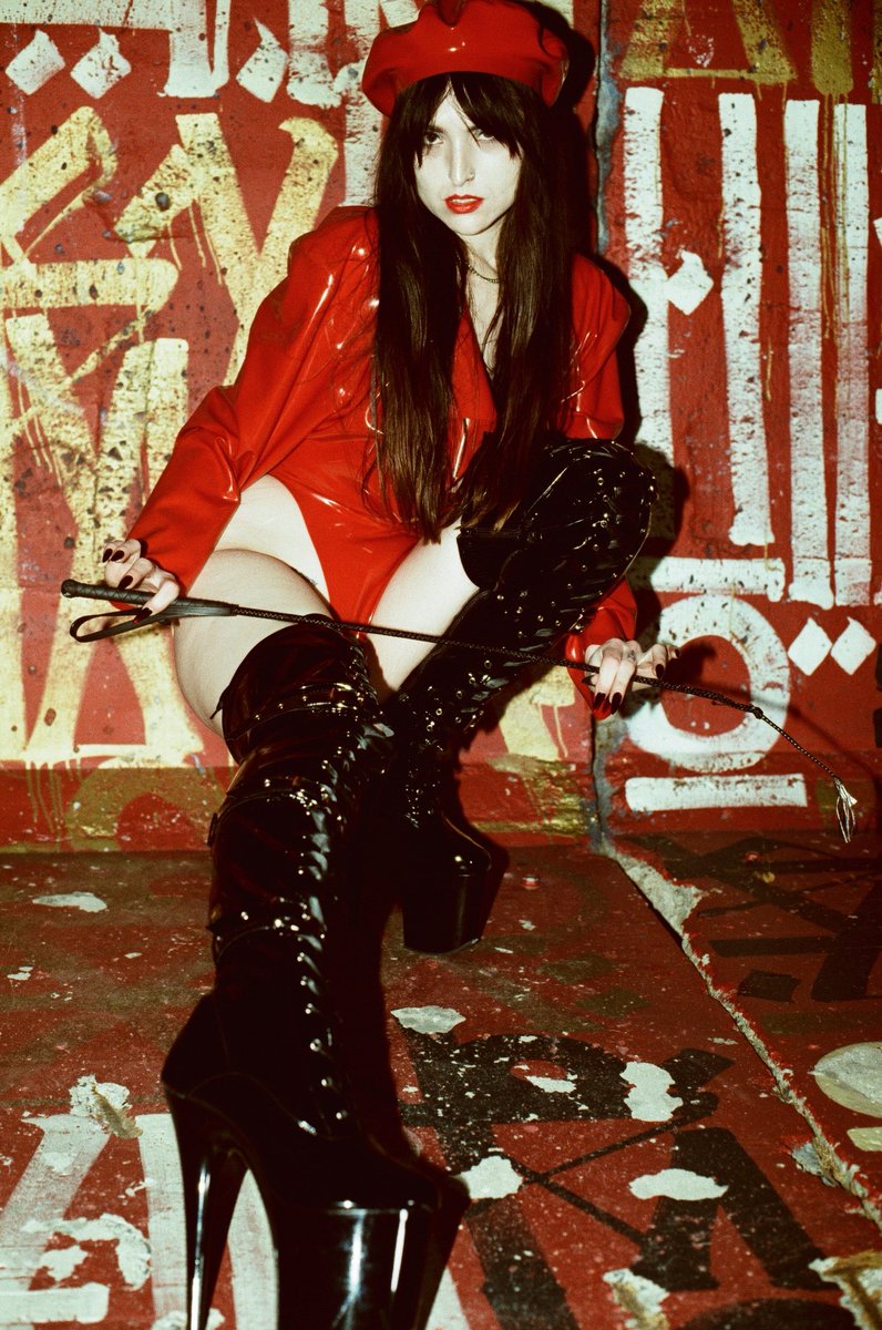 Violet "V" Vega LA & FMTY 🐈‍⬛ tweet media