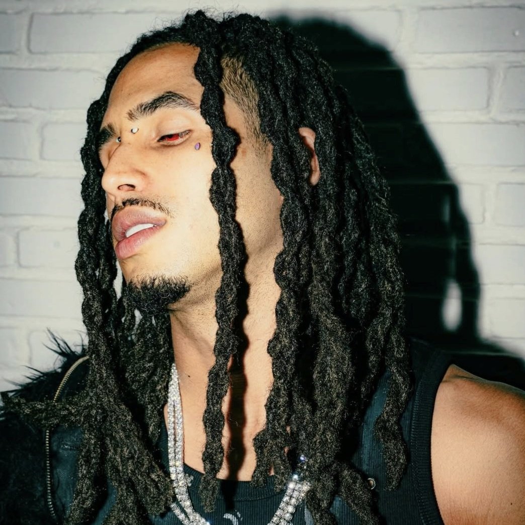 OUVE MUITO! tweet media