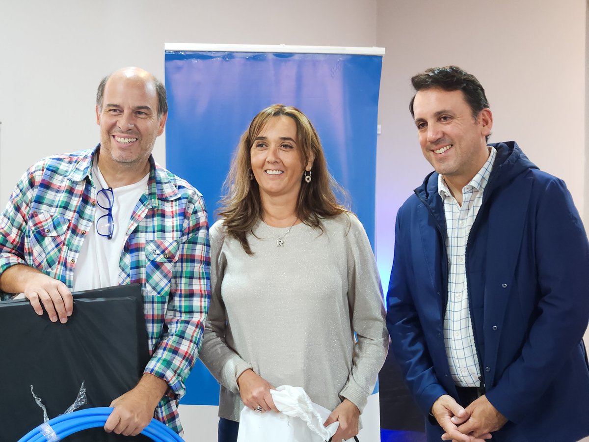 En Godoy Cruz definimos cómo invertir en educación.

Firmamos con <a href="/diegocostarelli/">Diego Costarelli</a> el convenio para el uso del financiamiento educativo 2026, que permitirá avanzar en mejoras de infraestructura y acompañar el funcionamiento de las escuelas del departamento.

Además, entregamos