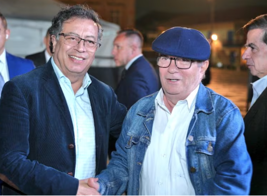 "Nunca he hablado con un narcotraficante" <a href="/petrogustavo/">Gustavo Petro</a>