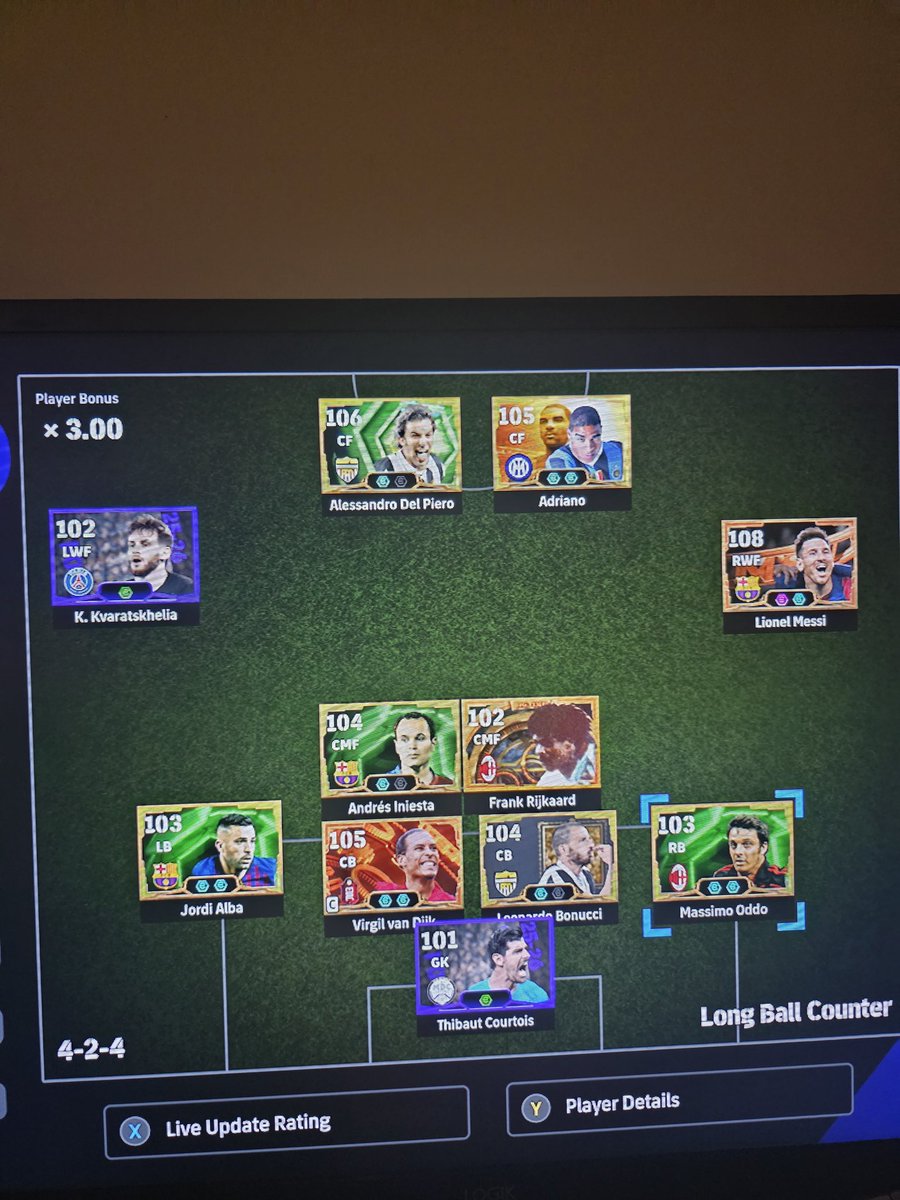 Thompson tweet media