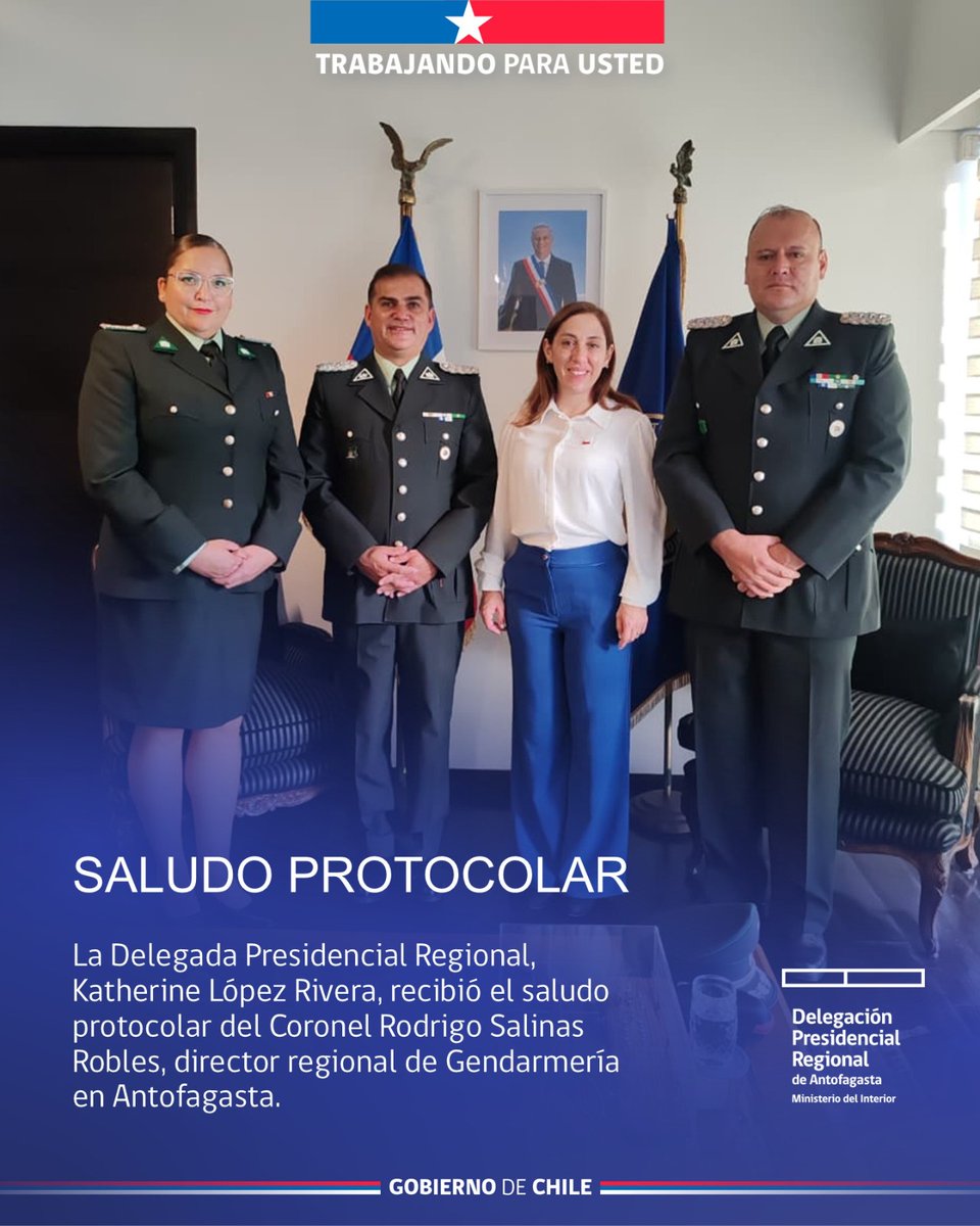 🫱🏻‍🫲🏼 La Delegada Katherine López recibió el saludo protocolar del Coronel Rodrigo Salinas, director regional de Gendarmería #Antofagasta, acompañado por la Capitán Valeria De La Fuente, jefa Operativa Regional (s) y el Coronel Alex Meza, jefe Complejo Penitenciario de Antofagasta.