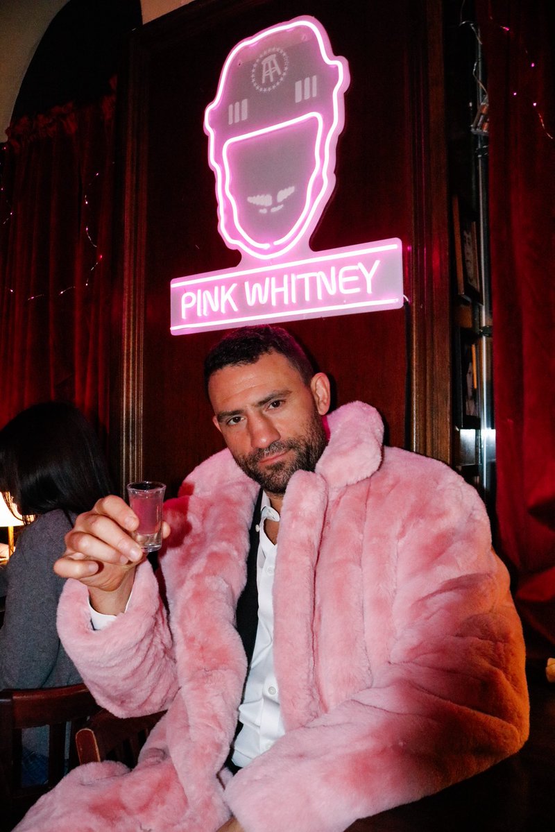 Pink Whitney tweet media