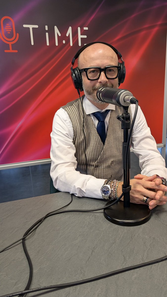 LGramellini's tweet image. Grazie a @storytime_ufficiale per l'invito e l'ospitalità. L'esperienza della radio è e resterà sempre un'esperienza fantastica. 

#storytime #radiocanaleitalia #radio #storytimephotography #bologna