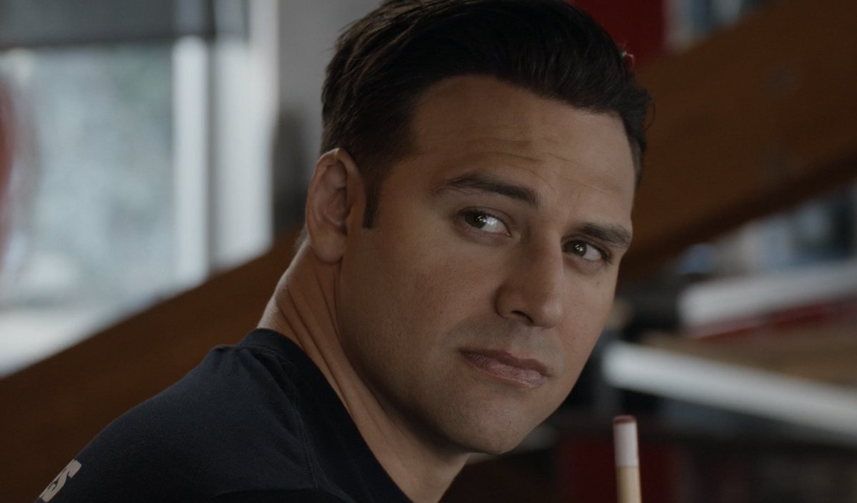 bellabradys's tweet photo. ･ﾟ✧*:･ﾟthread of all my hd 9x14 buck &amp; eddie screencaps https://t.co/Ak8vof1jY9