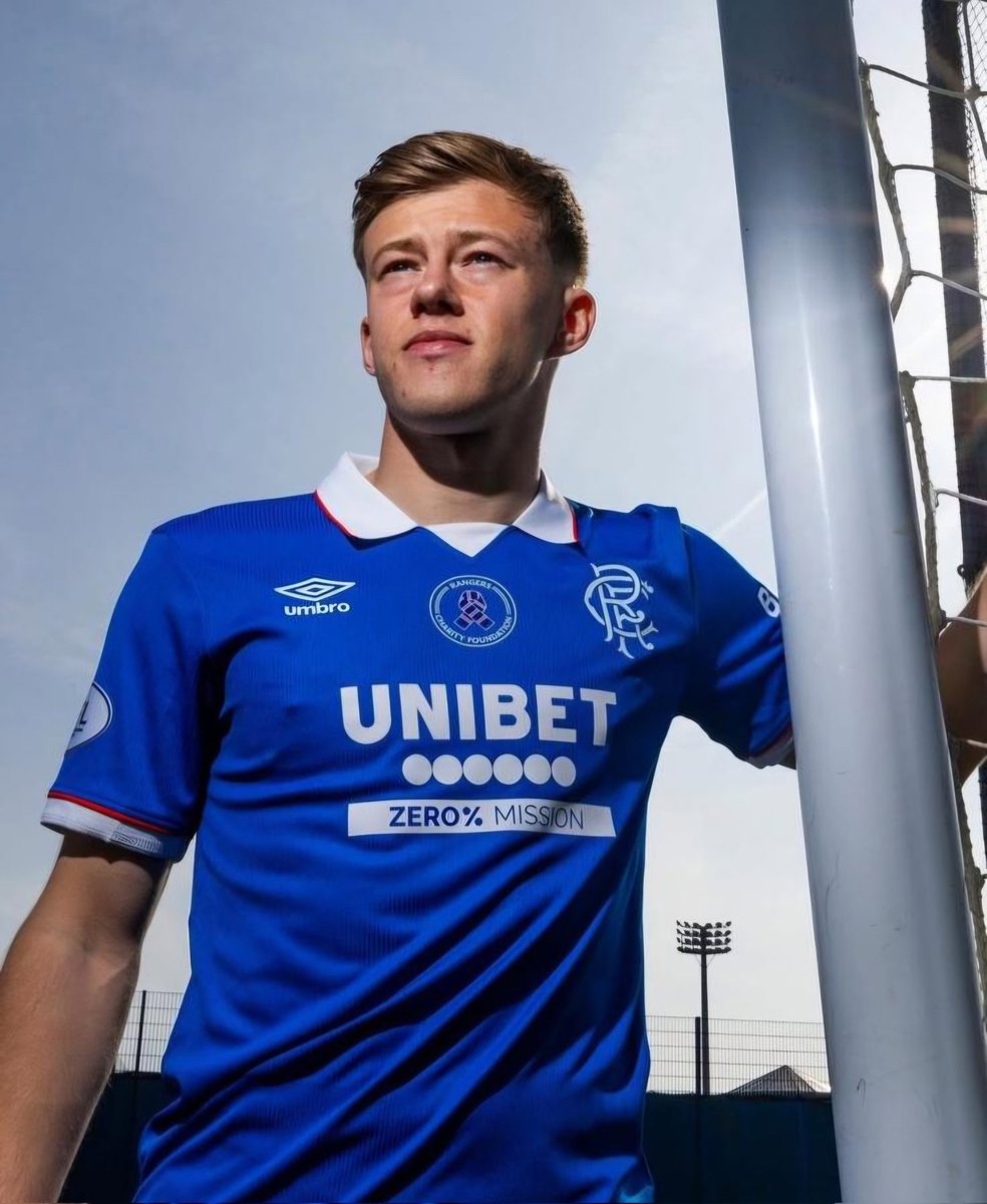 nicoraskinssocks tweet media