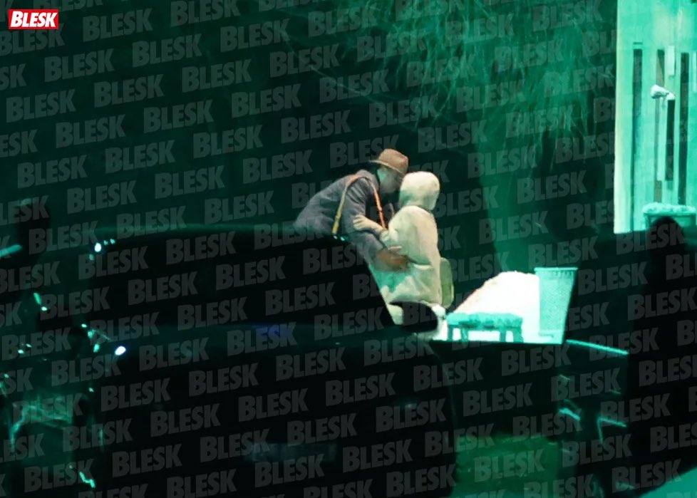 Jennifer Lawrence Source tweet media