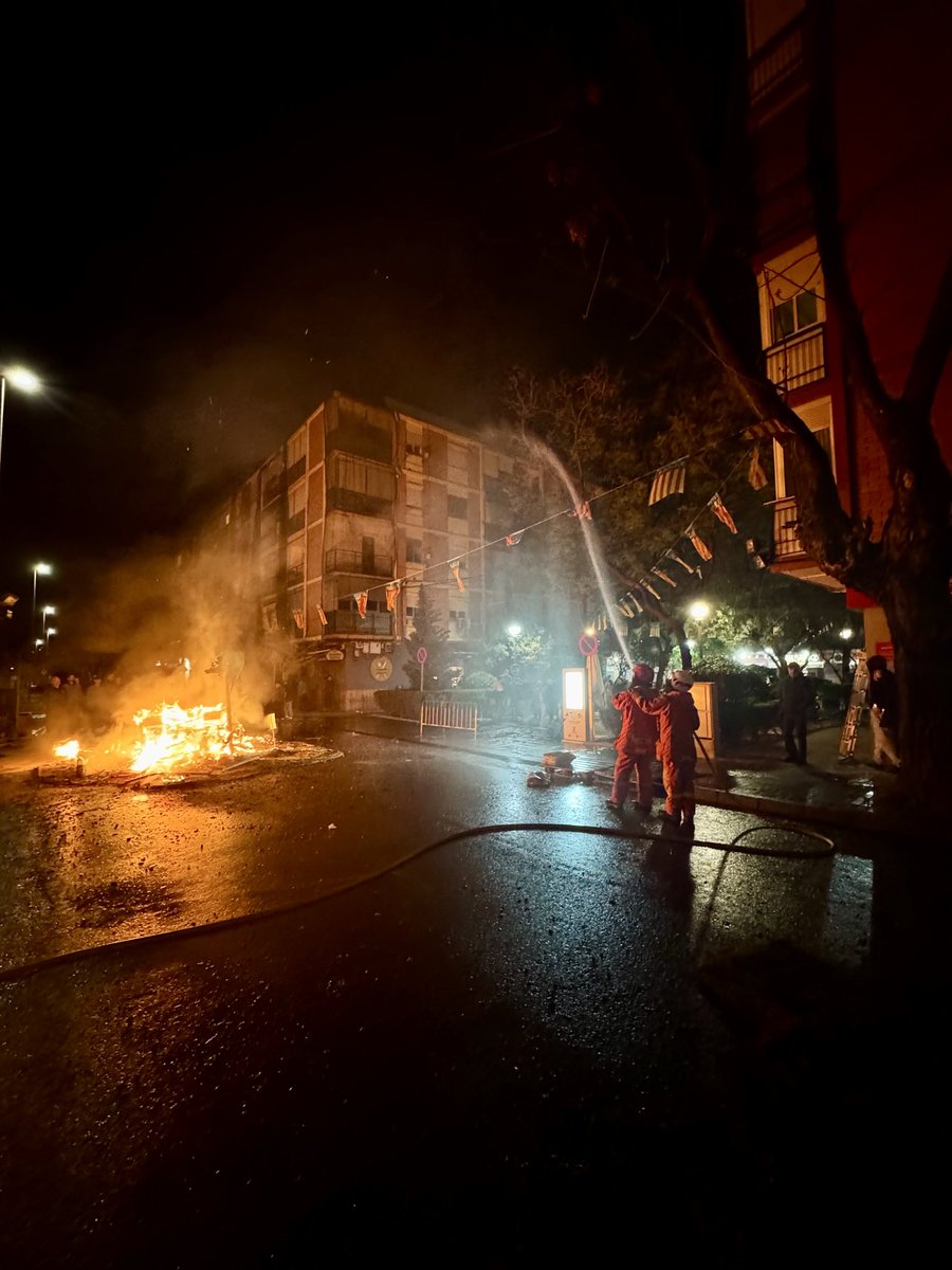 Prot. Civil Godella tweet media