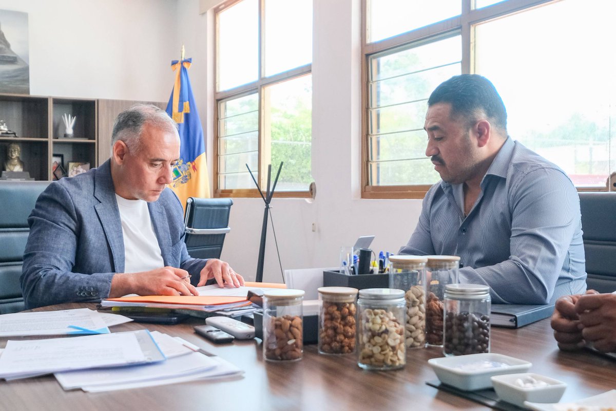 Alberto Esquer tweet media