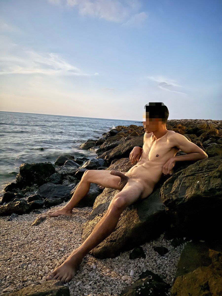 b.theera tweet media