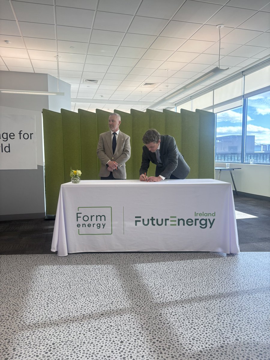 Helen McEntee TD tweet media